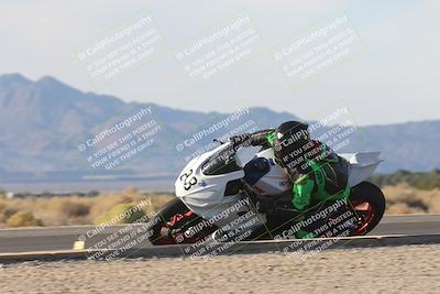 media/Nov-02-2025-CVMA (Sun) [[337aff29ab]]/Race 16-Formula Twins-Formula 40 UL(Holeshot)/